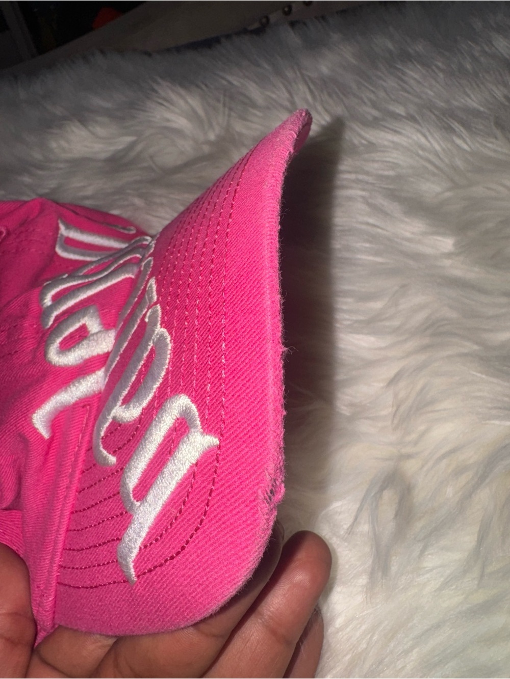 Balenciaga Hot Pink Cap with White Embroidered Logo - Picture 13 of 13